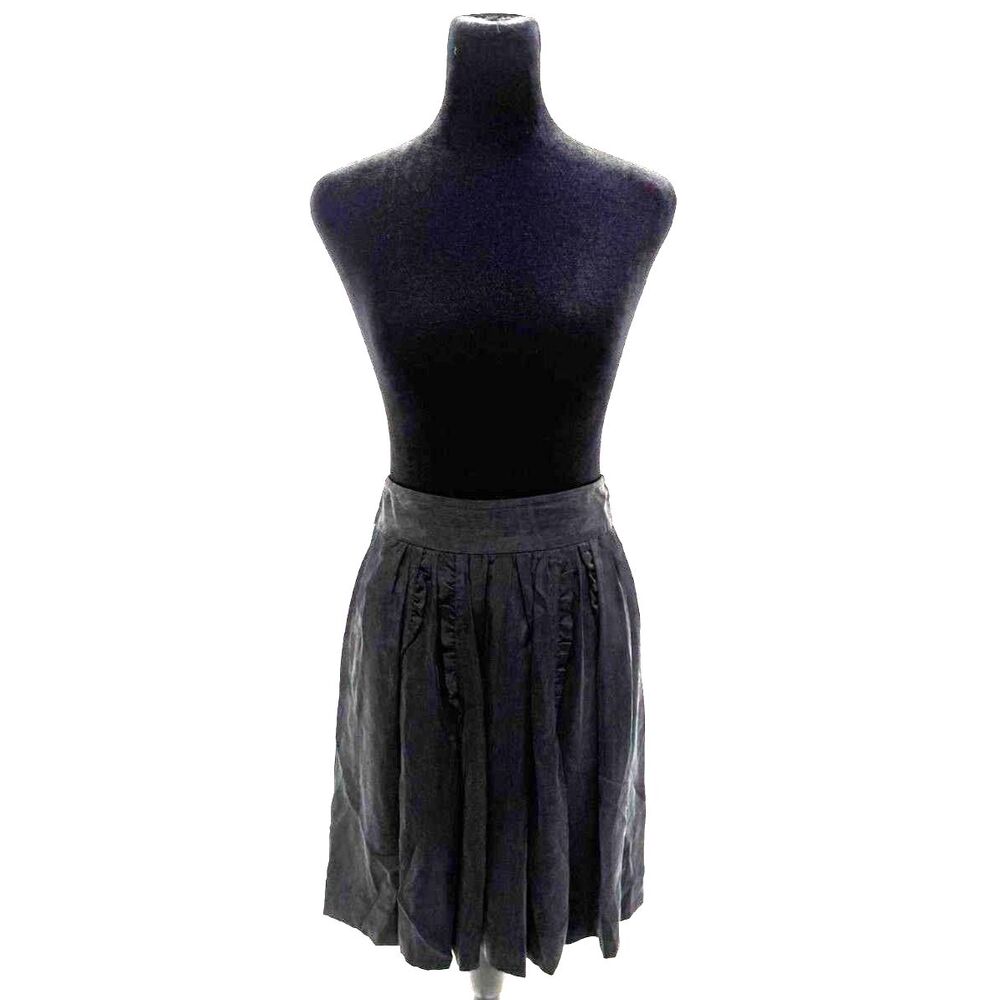 Elie Tahari black 100% silk aline knee length skirt